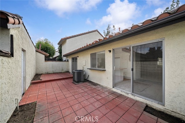 Detail Gallery Image 5 of 30 For 210 San Luis Rey, San Dimas,  CA 91773 - 2 Beds | 2 Baths