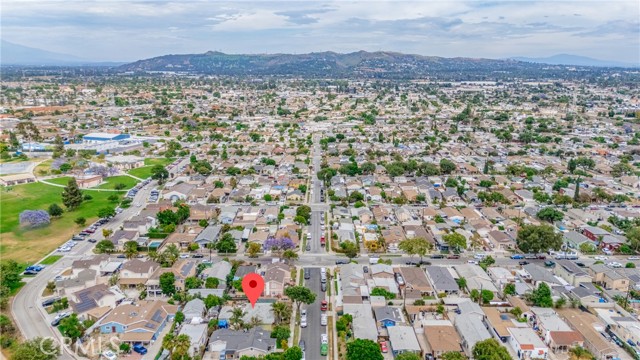 8235 Edna St, Pico Rivera CA: https://media.crmls.org/medias/c433305d-a09d-416d-81ee-9704020afc81.jpg