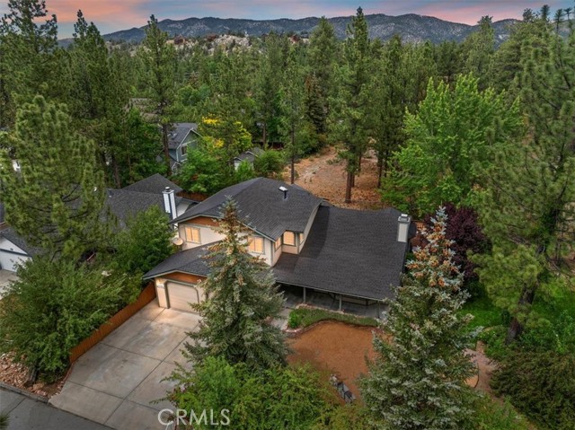42784 Edelweiss Drive, Big Bear Lake CA: https://media.crmls.org/medias/c433b5ec-6ebe-42ca-9485-14a0fdc9ba9c.jpg