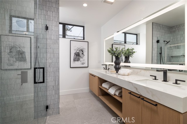 Detail Gallery Image 13 of 20 For 716 .5 Orchid Ave, Corona Del Mar,  CA 92625 - 2 Beds | 2/1 Baths