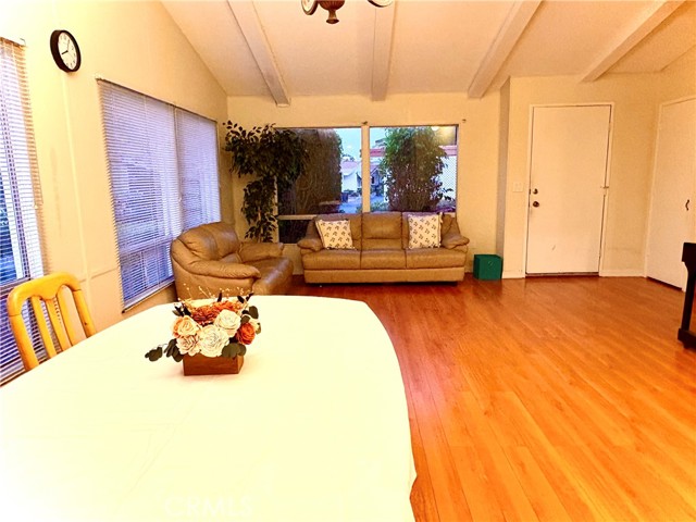 Detail Gallery Image 30 of 40 For 1919 W Coronet Ave #9,  Anaheim,  CA 92801 - 3 Beds | 2 Baths