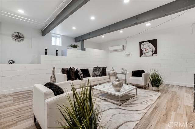 Detail Gallery Image 31 of 52 For 1440 Holbrook St, Eagle Rock,  CA 90041 - 3 Beds | 3/1 Baths