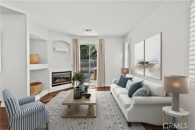 28330 Medlar Drive, Valencia CA: https://media.crmls.org/medias/c435cba0-fb3a-482e-95a8-26b436c74a22.jpg