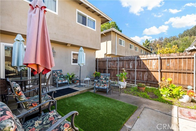 Detail Gallery Image 19 of 39 For 1459 Deauville Pl, Costa Mesa,  CA 92626 - 3 Beds | 2/1 Baths