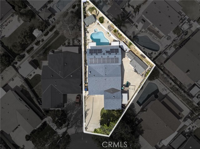 Detail Gallery Image 3 of 57 For 908 W Linden St., Ontario,  CA 91762 - 6 Beds | 3 Baths