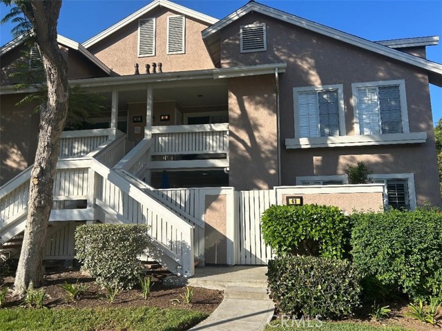 Detail Gallery Image 1 of 10 For 61 Greenfield #68,  Irvine,  CA 92614 - 2 Beds | 1/1 Baths