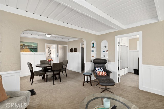 Detail Gallery Image 10 of 31 For 63 9th St, Hermosa Beach,  CA 90254 - 2 Beds | 1 Baths