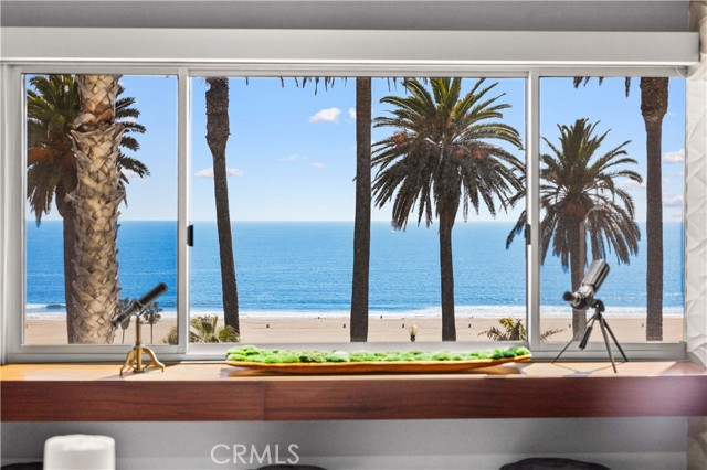 Detail Gallery Image 14 of 67 For 101 California Ave #301,  Santa Monica,  CA 90403 - 2 Beds | 2 Baths