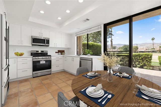 Detail Gallery Image 10 of 47 For 263 Serena Drive, Palm Desert,  CA 92260 - 2 Beds | 2 Baths