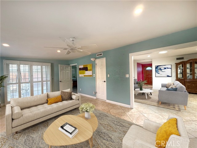 Detail Gallery Image 2 of 22 For 12349 Crepe Myrtle Ave, Chino,  CA 91710 - 3 Beds | 2 Baths