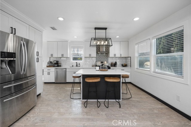 Detail Gallery Image 5 of 54 For 2780 W Stanley, Anaheim,  CA 92801 - 4 Beds | 2 Baths