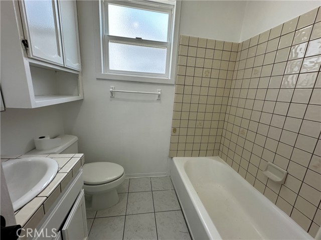 Detail Gallery Image 19 of 24 For 22933 Adolph Ave, Torrance,  CA 90505 - 3 Beds | 2 Baths