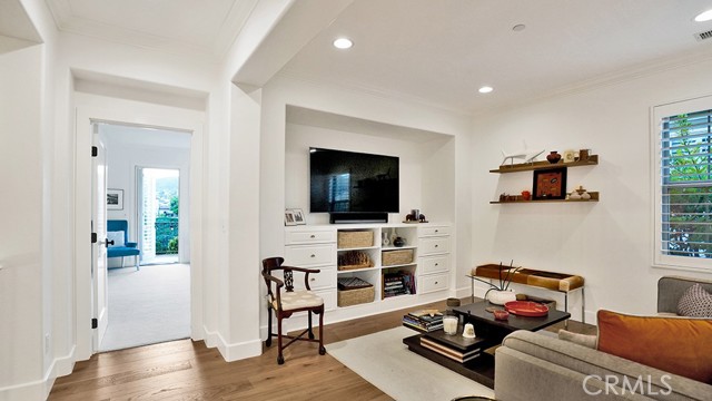 33 Via Armilla, San Clemente CA: https://media.crmls.org/medias/c43b5348-4313-4d29-a8dd-d74070b8df82.jpg