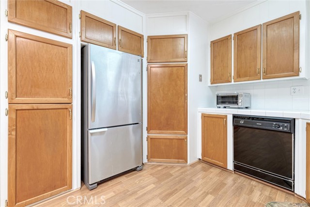 Detail Gallery Image 13 of 41 For 2550 Pacific Coast Hwy #42,  Torrance,  CA 90505 - 3 Beds | 2 Baths