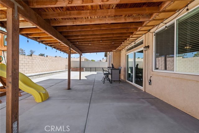 Detail Gallery Image 8 of 46 For 37152 Waltham Pl, Palmdale,  CA 93550 - 4 Beds | 2 Baths