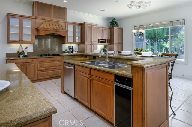 Detail Gallery Image 14 of 44 For 17265 Blue Spruce, Yorba Linda,  CA 92886 - 5 Beds | 4/1 Baths