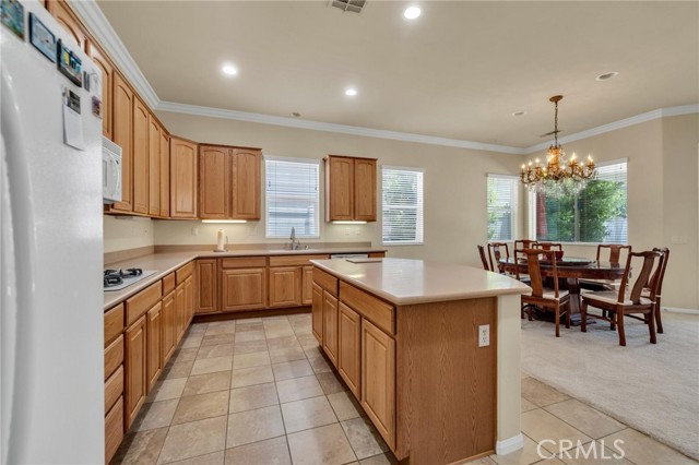 1708 Snowberry Road, Beaumont CA: https://media.crmls.org/medias/c43c67cc-ae84-4b02-b50d-99f3c94f9428.jpg