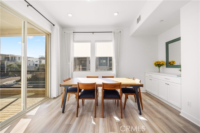 Detail Gallery Image 16 of 69 For 1698 Hollyleaf Ter, Montebello,  CA 90640 - 3 Beds | 2/1 Baths