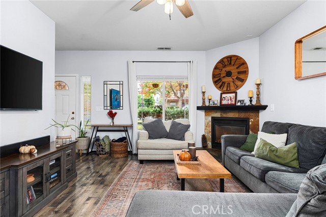 Detail Gallery Image 10 of 46 For 2637 Ceanothus Ave, Chico,  CA 95973 - 3 Beds | 2/1 Baths