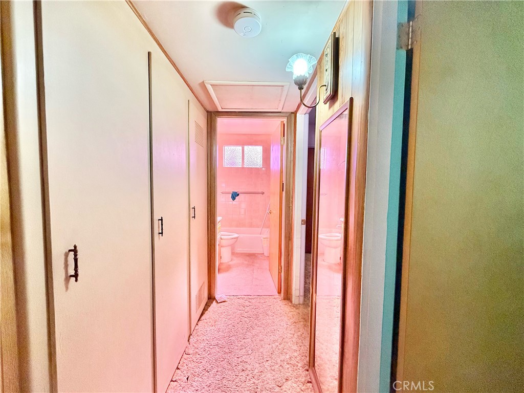 https://media.crmls.org/medias/c43d2dab-4498-43e6-ad04-7df71e9e1ba3.jpg?preset=X-Large