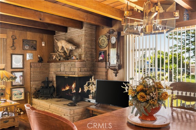 Detail Gallery Image 15 of 46 For 500 N Meadowbrook Pl, Anaheim,  CA 92801 - 4 Beds | 2/1 Baths