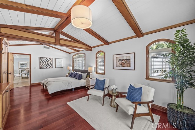 224 Pauline Place, Costa Mesa CA: https://media.crmls.org/medias/c43d54a6-3fd7-48ac-a27d-e9a2770a1e1c.jpg