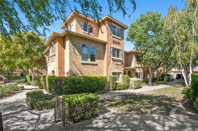 Detail Gallery Image 1 of 1 For 26379 Arboretum Way #1402,  Murrieta,  CA 92563 - 3 Beds | 2/1 Baths