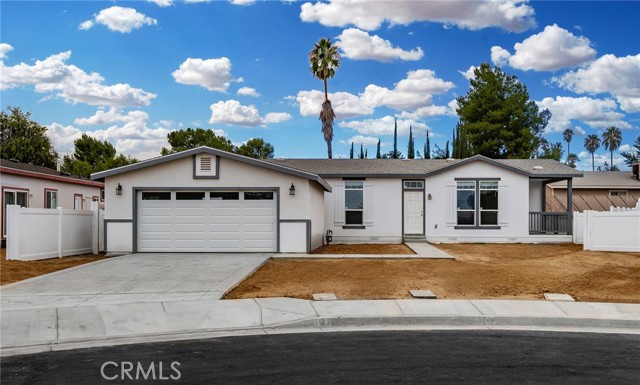 Detail Gallery Image 5 of 37 For 748 Larissa, Perris,  CA 92570 - 3 Beds | 2 Baths