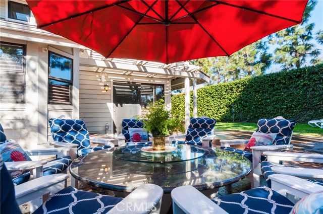 24 Bermuda Court, Manhattan Beach, California 90266, 3 Bedrooms Bedrooms, ,1 BathroomBathrooms,Residential,Sold,Bermuda,SB17026195