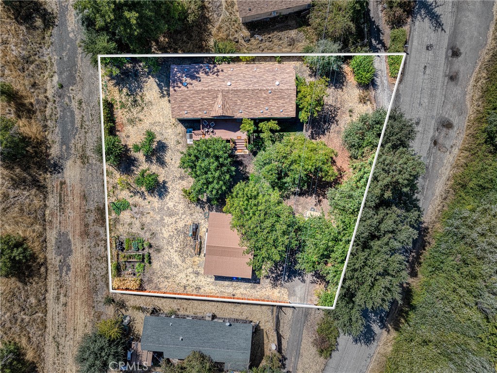 https://media.crmls.org/medias/c43decee-ee5b-4a1e-b03d-301002aab791.jpg?preset=X-Large