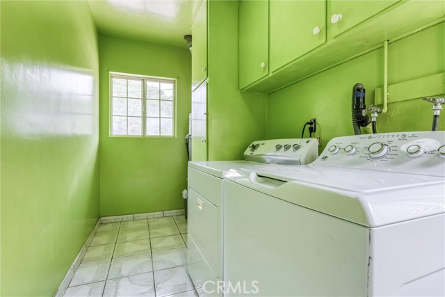 17415 Minnehaha Street, Granada Hills CA: https://media.crmls.org/medias/c43f26be-f978-4f31-88fb-50ea1d818292.jpg