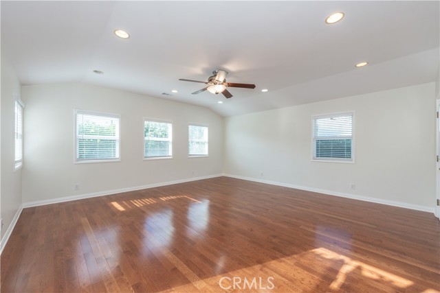 Detail Gallery Image 4 of 22 For 1207 Sycamore, Fullerton,  CA 92831 - 3 Beds | 2 Baths