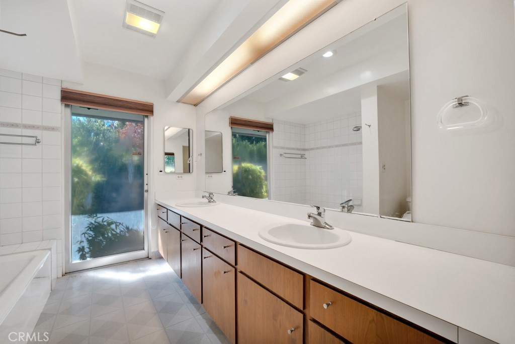 MLS #SR25246729 image #23