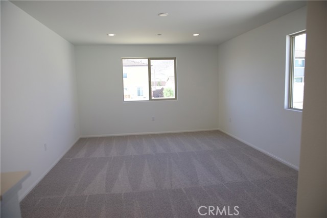 Detail Gallery Image 10 of 24 For 25045 Mountain Violet, Menifee,  CA 92586 - 5 Beds | 3 Baths