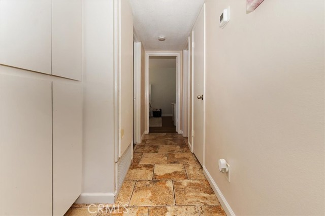 Detail Gallery Image 16 of 31 For 1555 Border Ave #B,  Corona,  CA 92882 - 2 Beds | 1 Baths