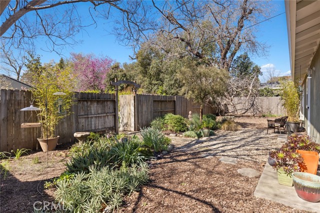 Detail Gallery Image 40 of 41 For 1440 Laburnum Ave, Chico,  CA 95926 - 5 Beds | 2 Baths