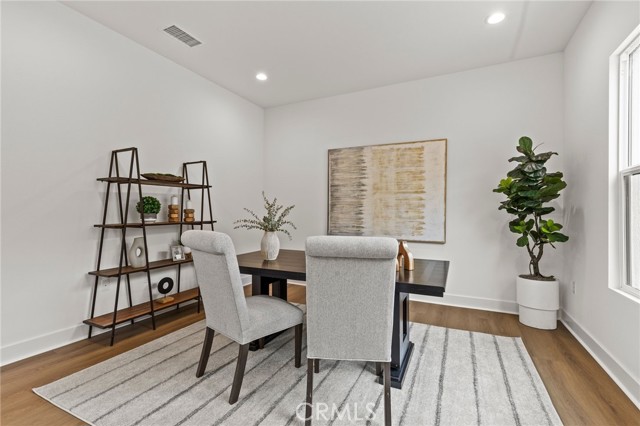 29961 W Corte Temprano, Valencia CA: https://media.crmls.org/medias/c443ebd7-8cd6-4e3e-889d-f61b7960591b.jpg