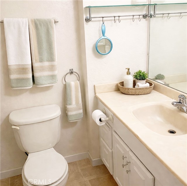 Front Image Thumbnail for CRPW26083890