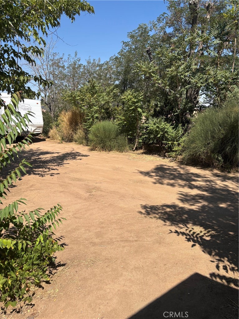 https://media.crmls.org/medias/c4448de9-5fae-4751-9633-01d3541951dc.jpg?preset=X-Large