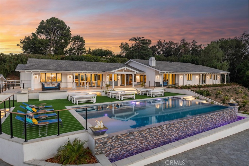 5 Pine Tree Lane, Rolling Hills, CA 90274