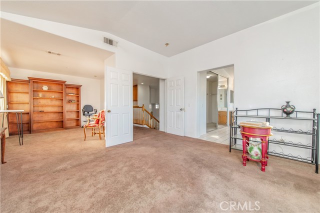 Detail Gallery Image 14 of 30 For 6541 Los Osos, Rancho Cucamonga,  CA 91701 - 5 Beds | 3 Baths