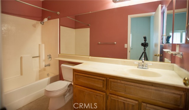 Detail Gallery Image 10 of 19 For 1254 W Avenue H4, Lancaster,  CA 93534 - 3 Beds | 2 Baths