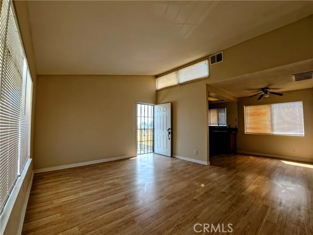 Detail Gallery Image 8 of 25 For 2350 Osbun Rd #36,  San Bernardino,  CA 92404 - 1 Beds | 1 Baths