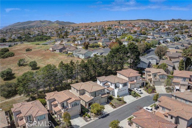 Detail Gallery Image 58 of 61 For 117 Village Cir, Pismo Beach,  CA 93449 - 3 Beds | 2/1 Baths