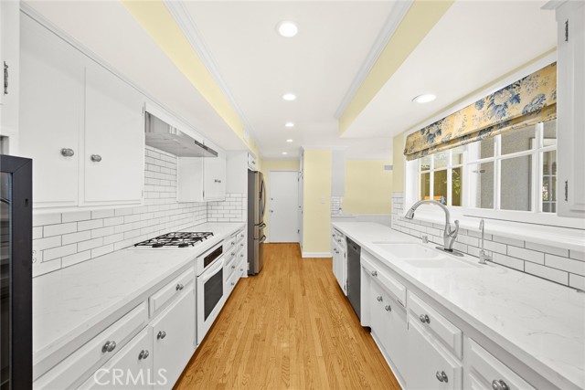 Detail Gallery Image 11 of 37 For 117 Catherine Park Dr, Glendora,  CA 91741 - 4 Beds | 3 Baths