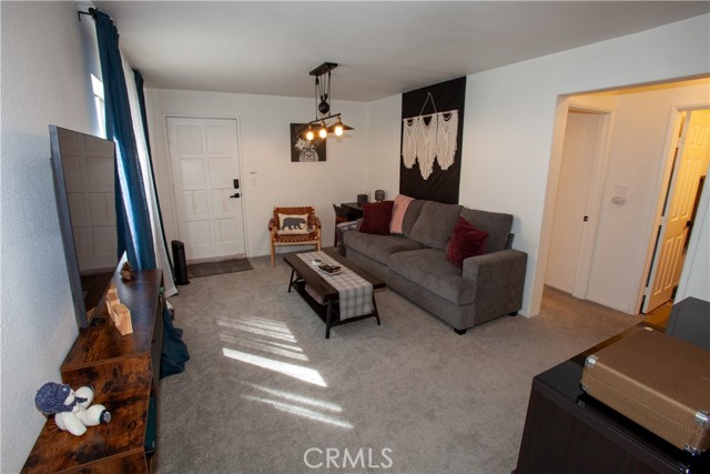 Detail Gallery Image 15 of 30 For 33067 Robin, Running Springs,  CA 92382 - 3 Beds | 2 Baths