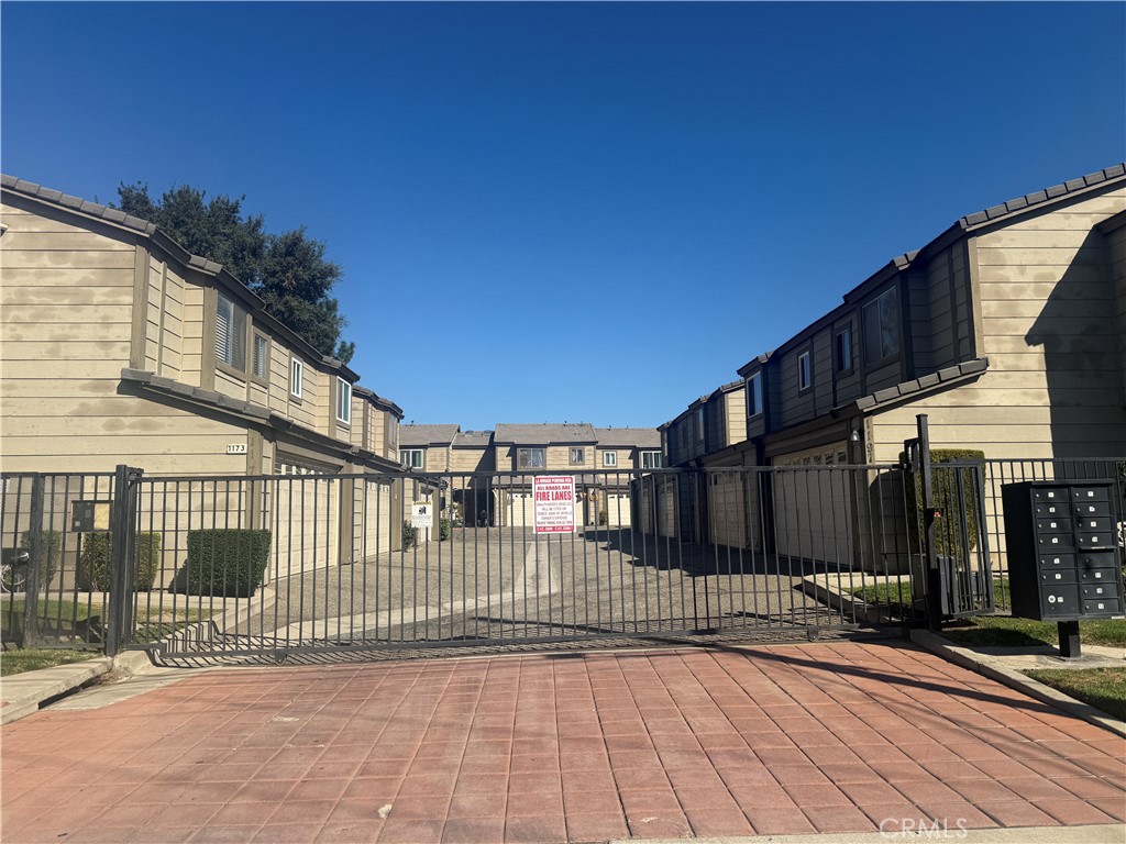 C44A6858 C158 468F Ad99 94E03Fb526B6 1175 E 9Th St, Pomona, Ca 91766 &Lt;Span Style='BackgroundColor:transparent;Padding:0Px;'&Gt; &Lt;Small&Gt; &Lt;I&Gt; &Lt;/I&Gt; &Lt;/Small&Gt;&Lt;/Span&Gt;