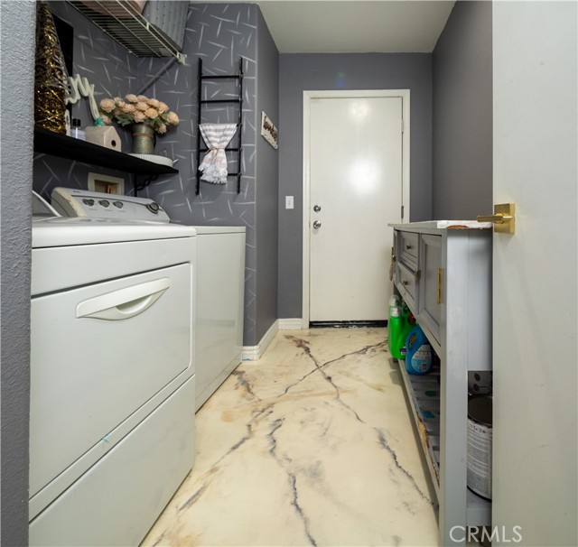 Detail Gallery Image 22 of 52 For 2809 E Avenue J4, Lancaster,  CA 93535 - 4 Beds | 3 Baths