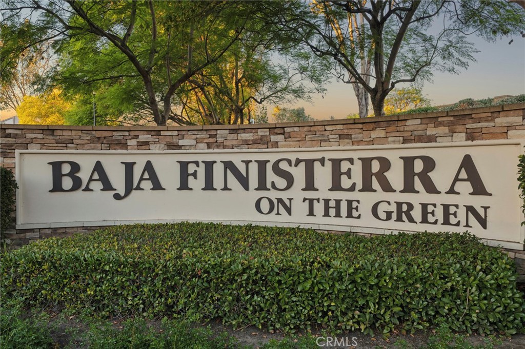 MLS #OC25243324 image #30