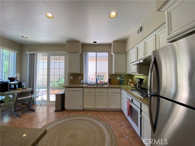 C44cbc33 57ab 4dde 9a95 7d905e4c01d2